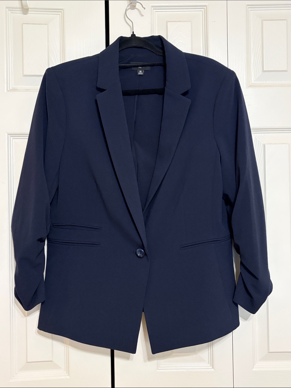 Beautiful Tahari ASL Single-Button Blazer Navy - Size 16 - Excellent Condition
